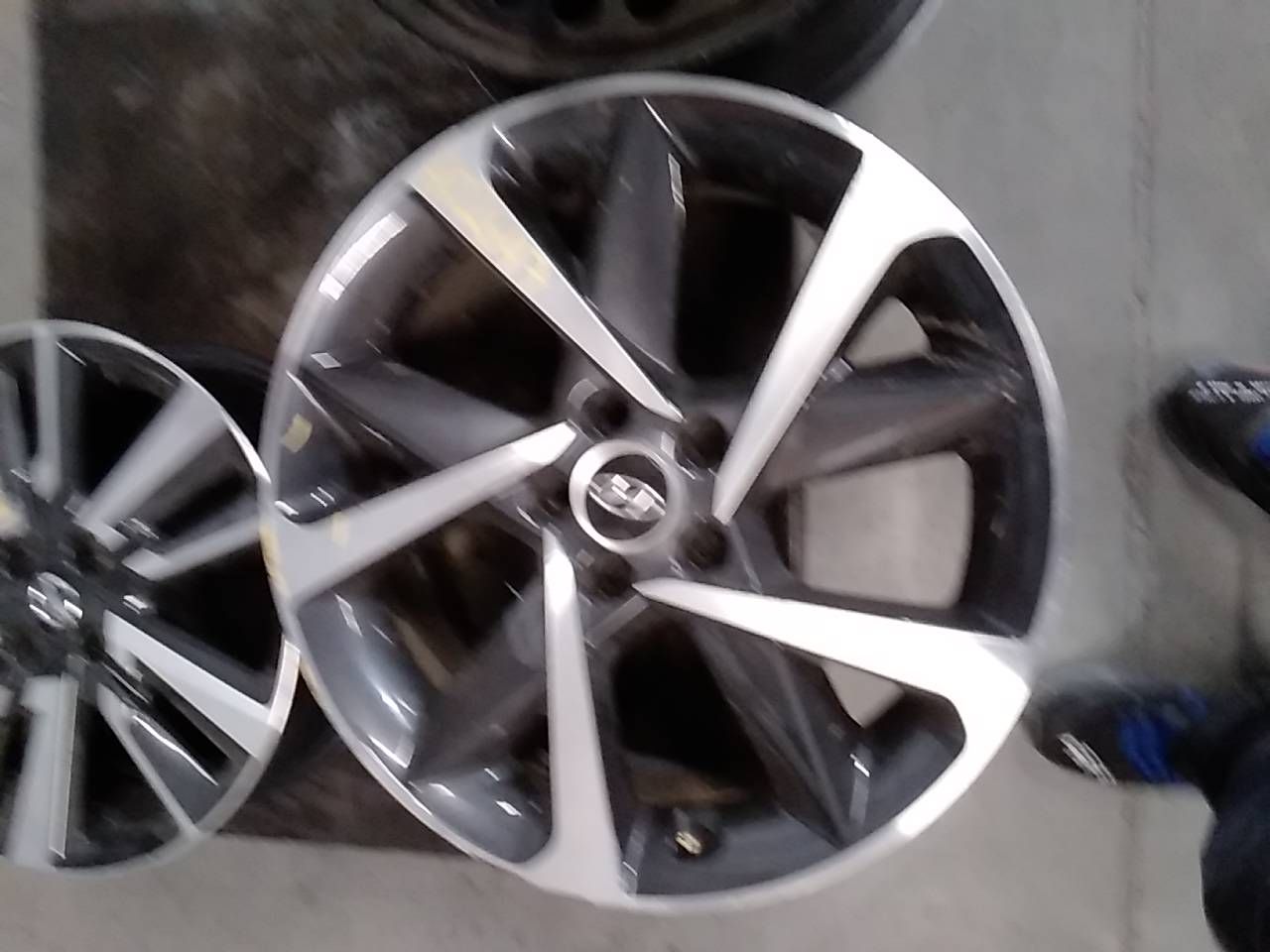 Part image 2