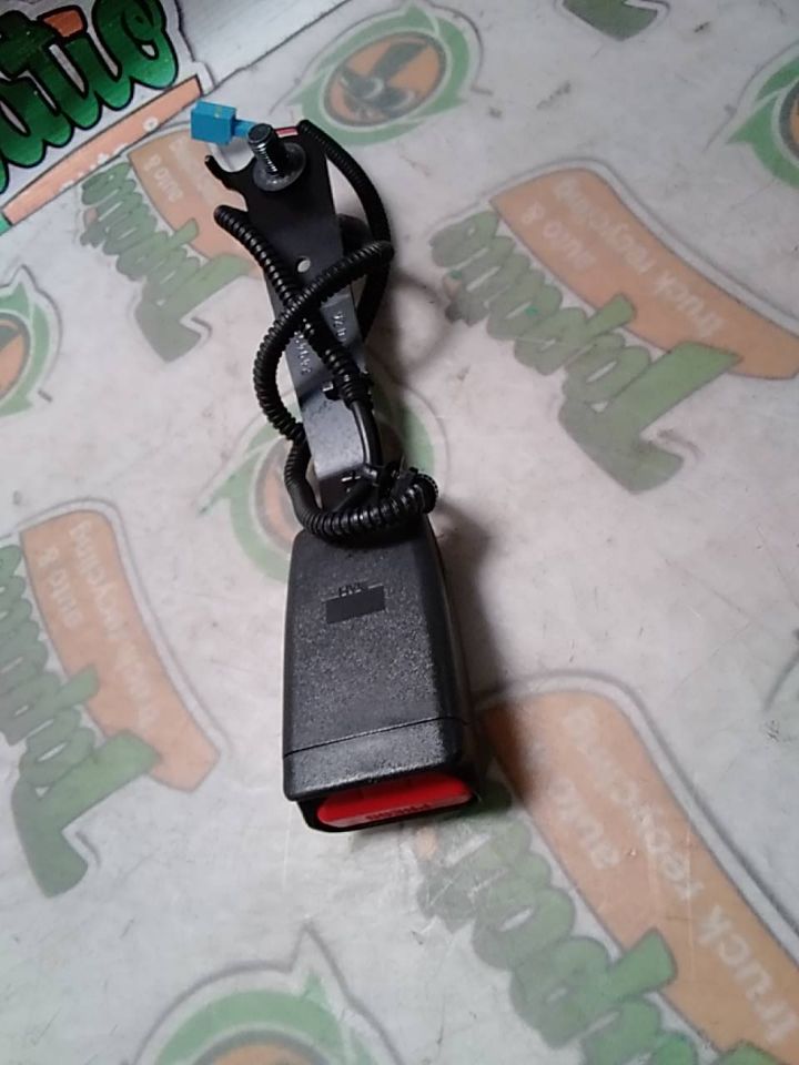 Used 2016 Honda CIVIC buckle - Stock #H02686
