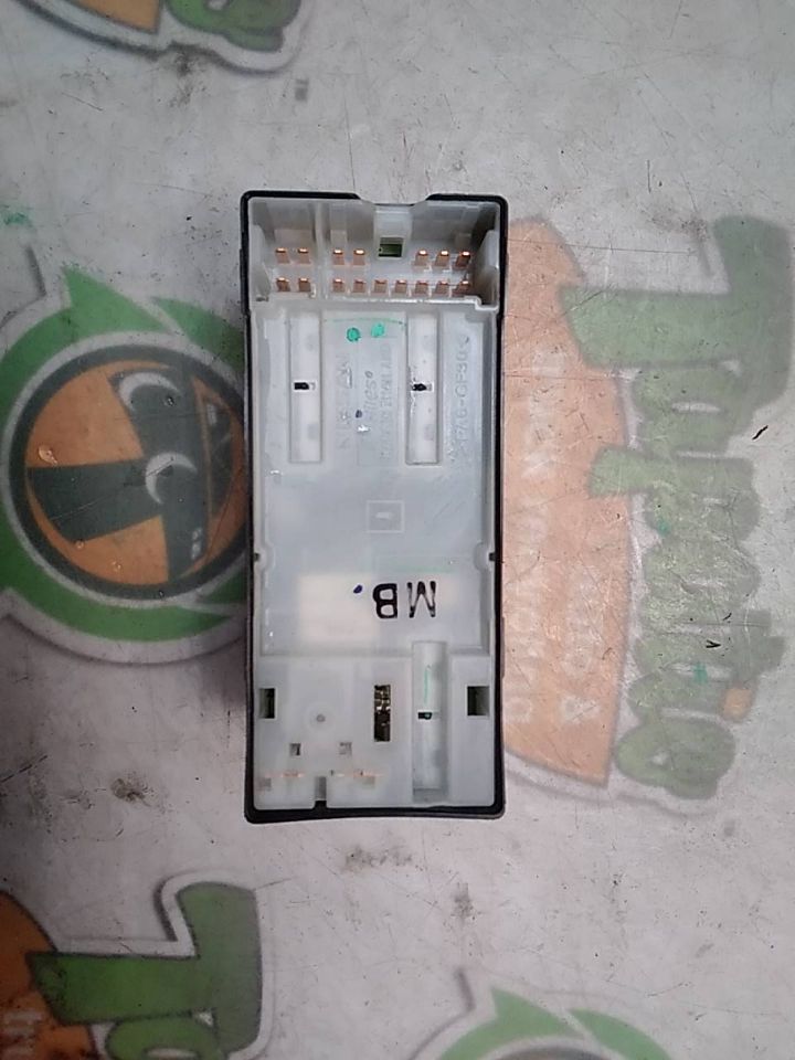 Used 2019 Nissan NV200 power lock - Stock #H02700