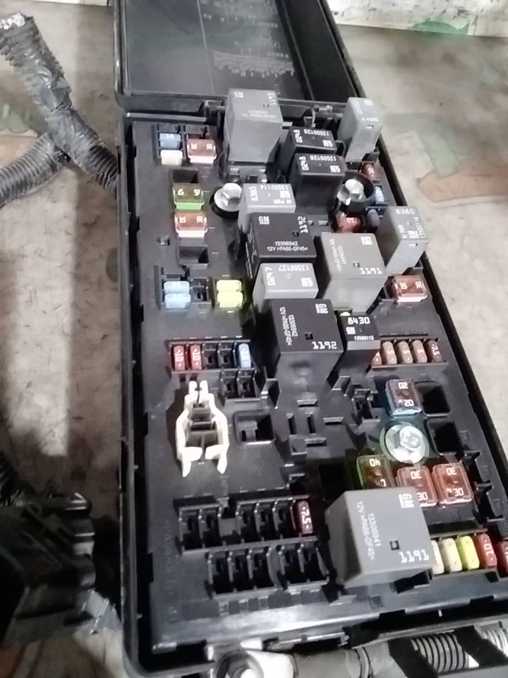 Part image 3