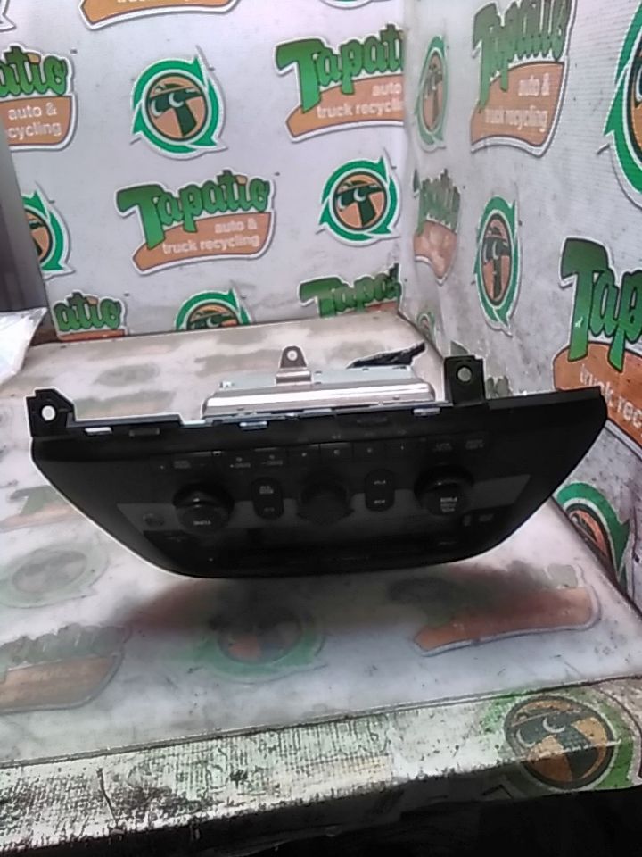 Used 2005 Honda ODYSSEY cassette player - Stock #H03083