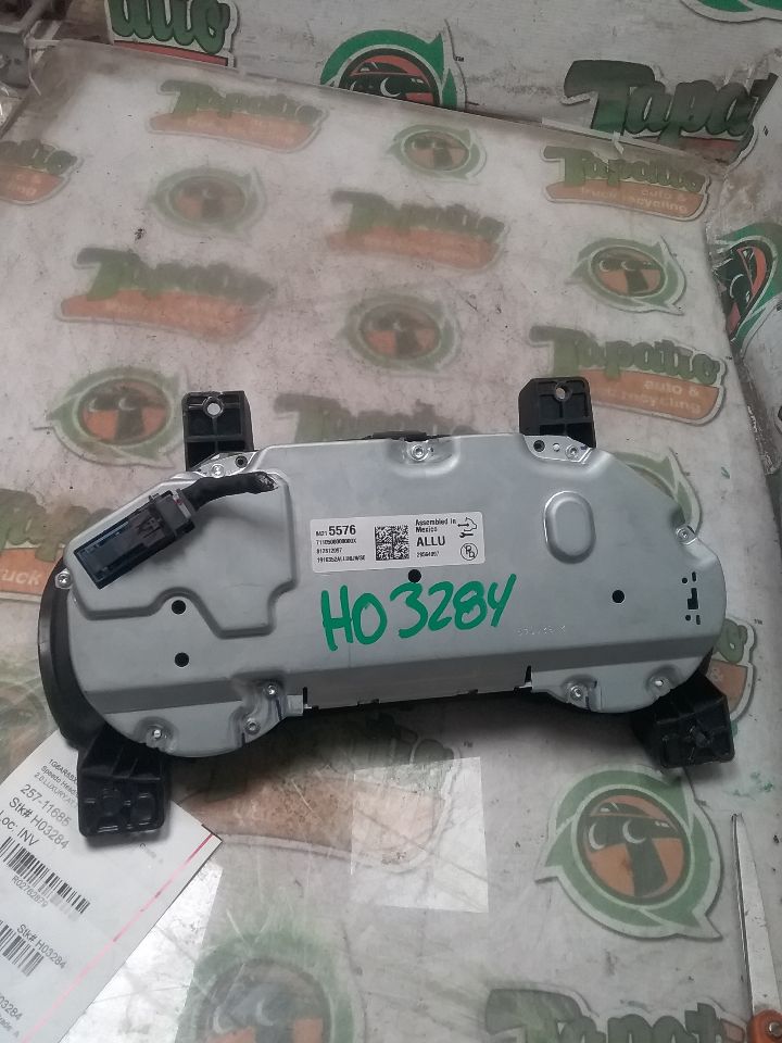 Used 2017 General Motors CTS w/o head-up display - Stock #H03284