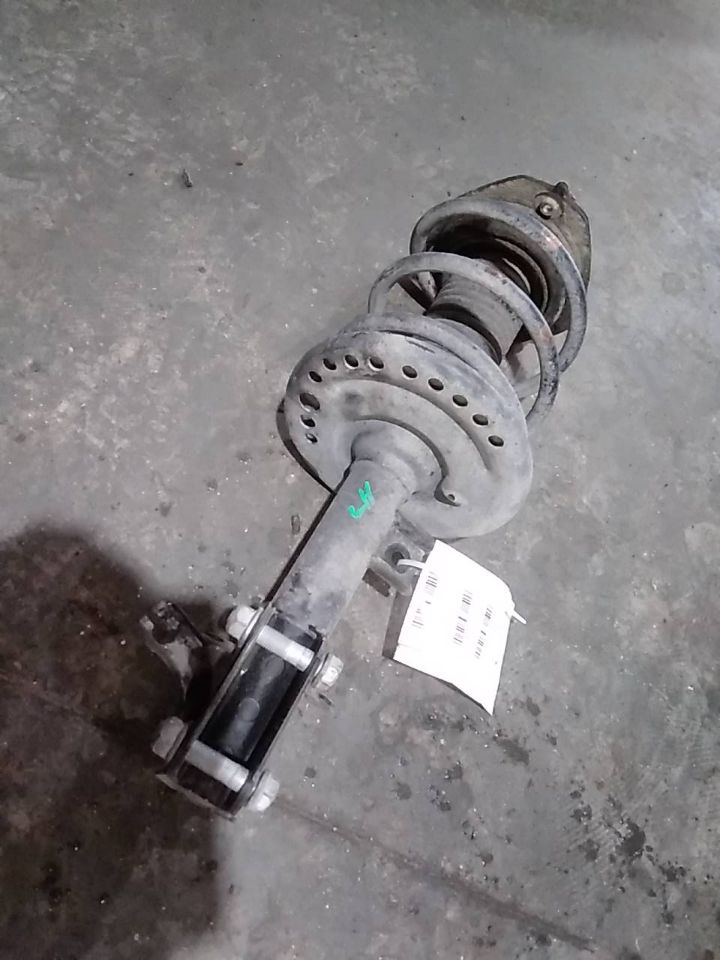 2007 Nissan ALTIMA Strut
