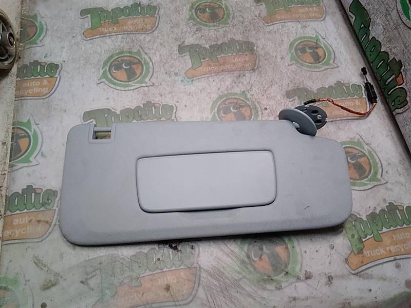 Used 2019 General Motors BLAZER/JIMMY (full size) Sun Visor - Stock #H03423