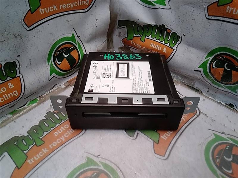 Used 2016 General Motors SILVERADO 1500 PICKUP audio disc player (opt TG5) - Stock #H03863