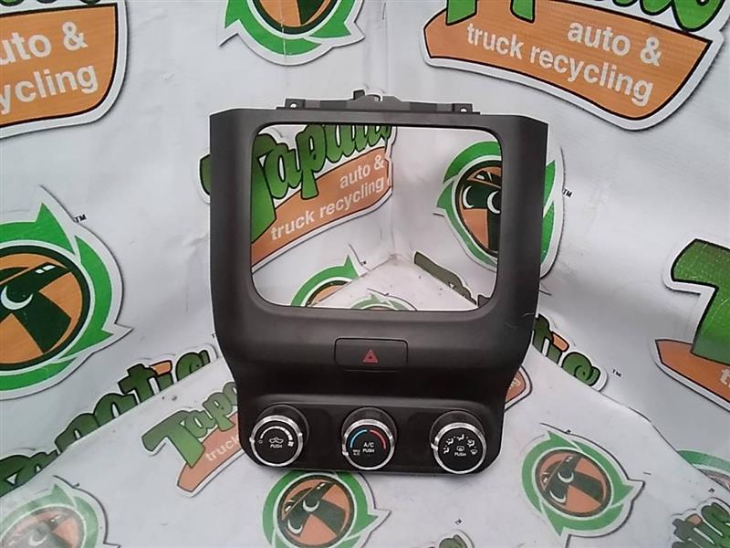 Used 2019 Chrysler DODGE 1500 PICKUP heated mirrors - Stock #H04034