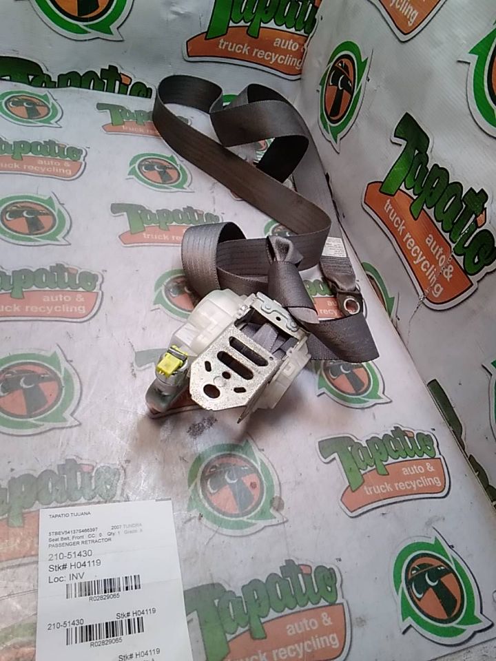 Used 2007 Toyota TUNDRA retractor - Stock #H04119