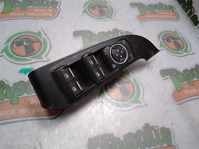 Used 2015 Ford MKC automatic folding side mirror - Stock #H04249