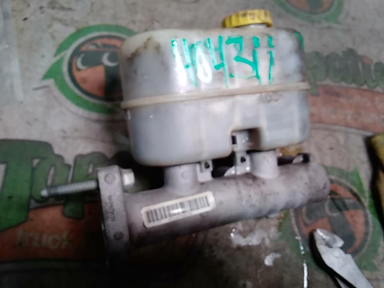2008 Chrysler DODGE 2500 PICKUP Brake Master Cyl