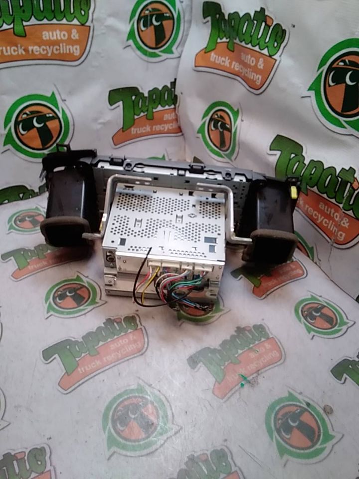 Used 2013 Toyota SIENNA ID P1842 on radio face - Stock #H04222