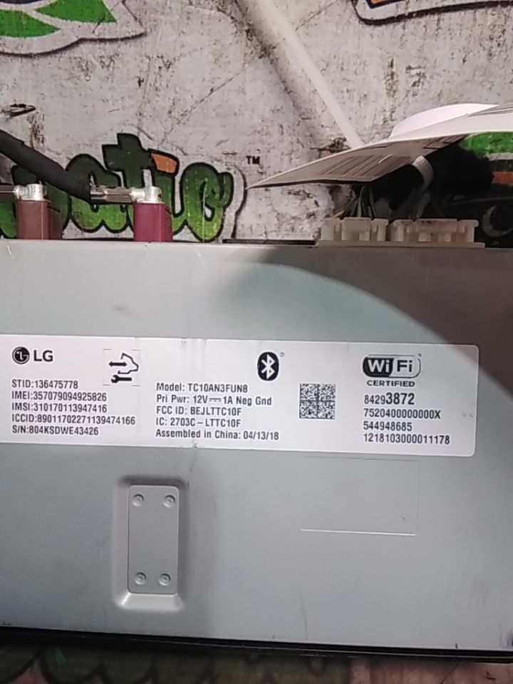 Used 2018 General Motors SILVERADO 1500 PICKUP (center dash, behind radio) - Stock #H04175