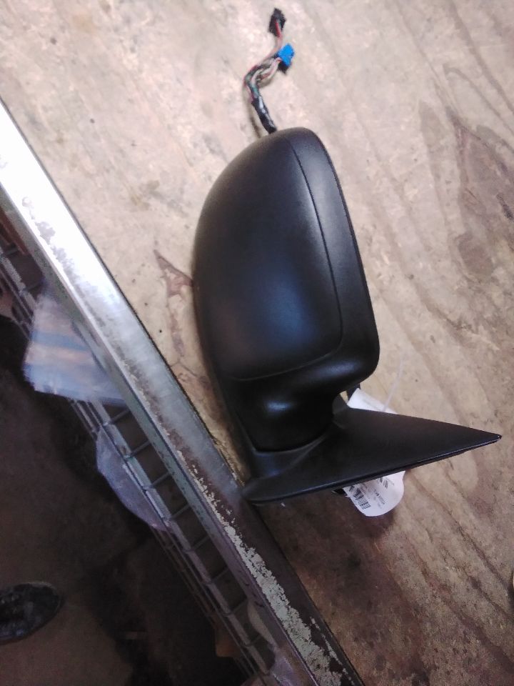 Used 2004 General Motors SIERRA 1500 PICKUP R. - Stock #A05524