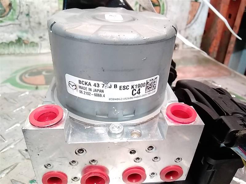 Used 2021 Mazda MAZDA 3 pre-crash system (smart city brake) - Stock #H04558