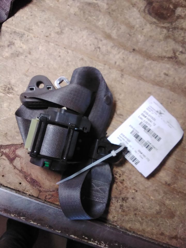 Used 2008 Jeep GRAND CHEROKEE retractor - Stock #H04772