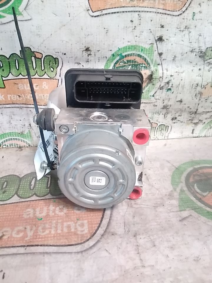 Used 2017 Subaru WRX w/o electric parking brake - Stock #H04730