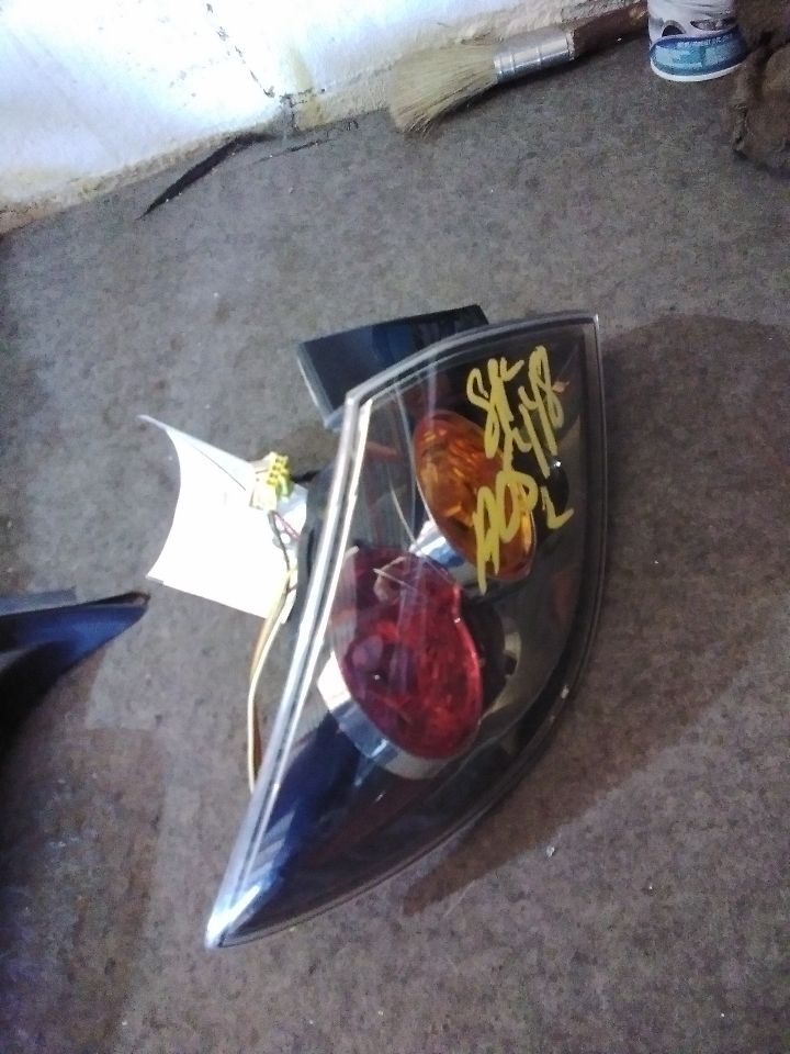 Part image 3