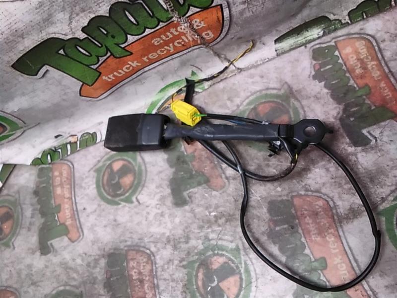 Used 2010 Volkswagen TIGUAN buckle - Stock #H04908