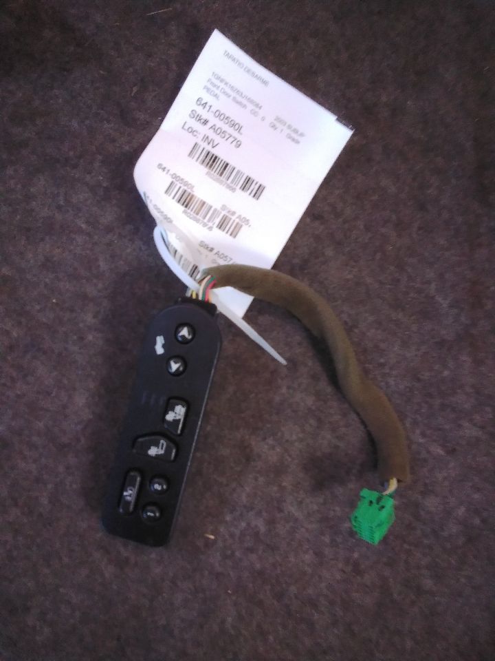 Used 2003 General Motors SUBURBAN 1500 pedal - Stock #A05779