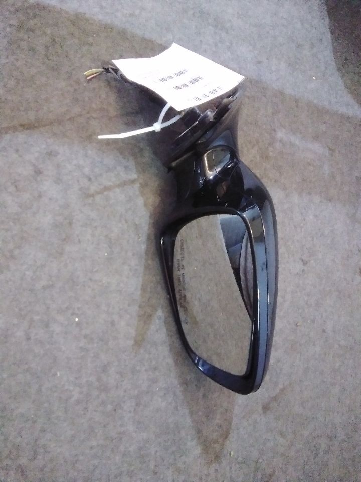 Used 2014 Hyundai VELOSTER w/o repeater lamp - Stock #A05755