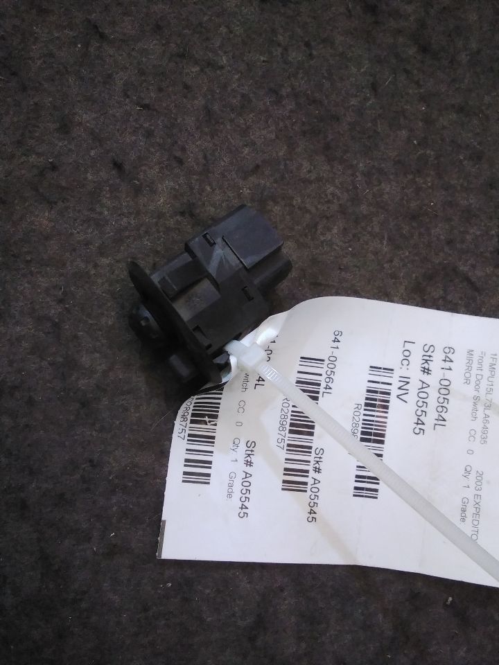 Used 2003 Ford EXPEDITION mirror - Stock #A05545