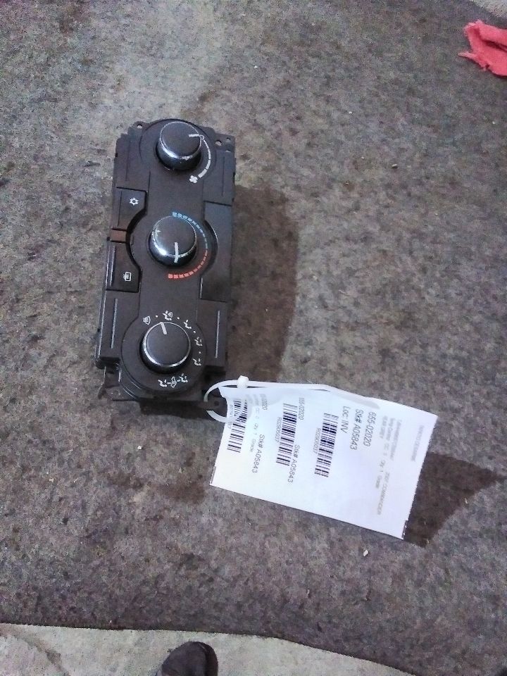 Used 2007 Jeep COMMANDER rear - Stock #A05843