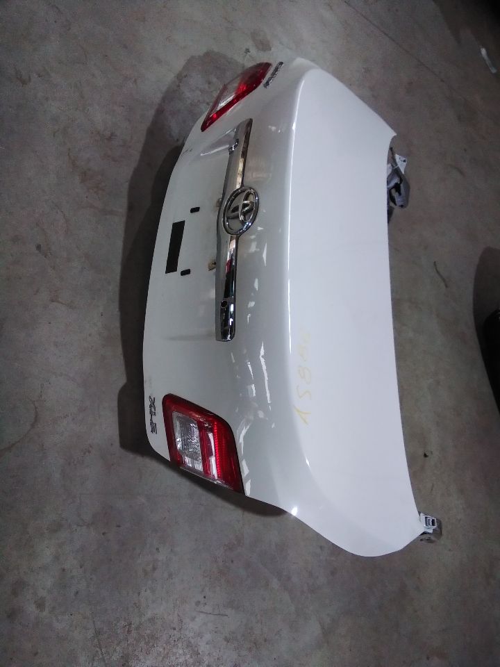 Part image 3