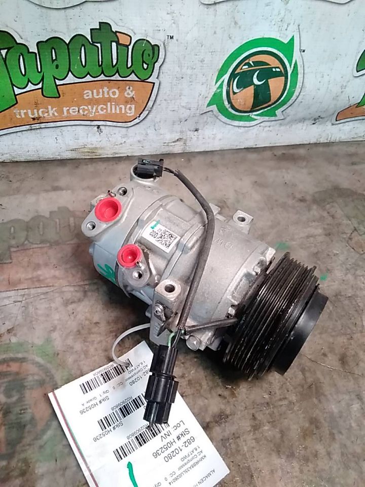 Used 2020 Hyundai VENUE 1.6,AT,FWD - Stock #H05236