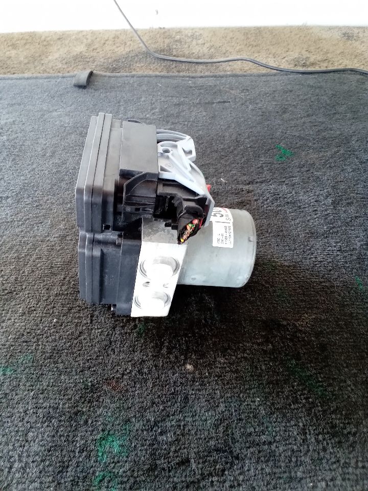 Used 2016 Kia OPTIMA w/o electric parking brake - Stock #A05870