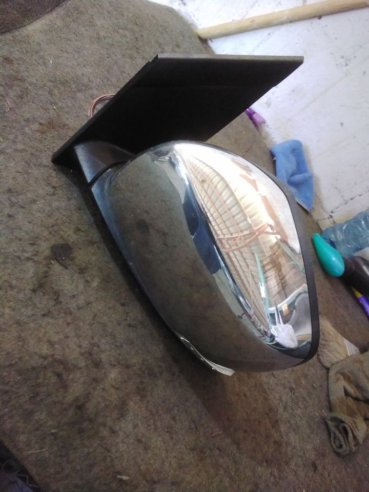 Used 2012 Chrysler CHRYSLER (RWD) blind spot alert - Stock #A05666