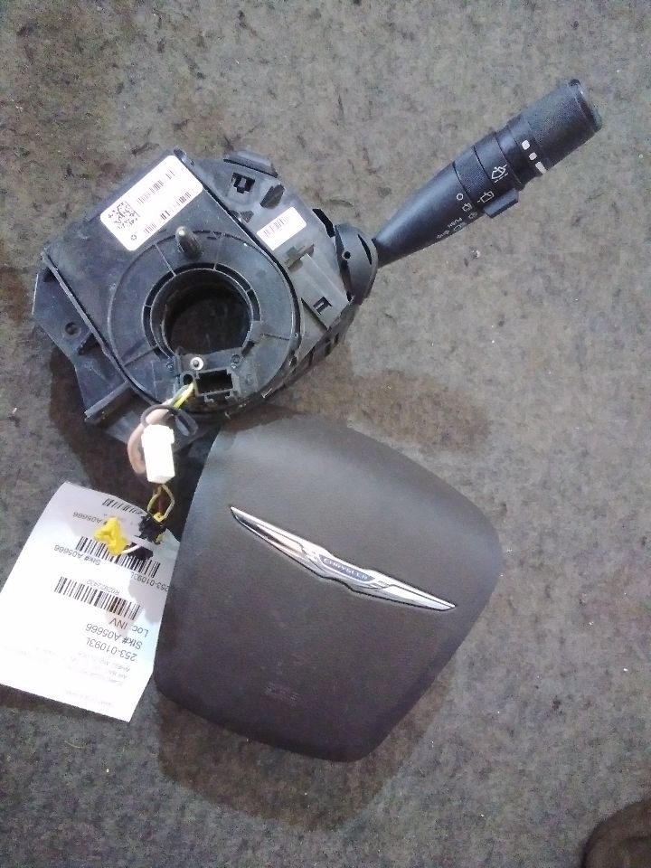 2012 Chrysler TOWN & COUNTRY Air Bag