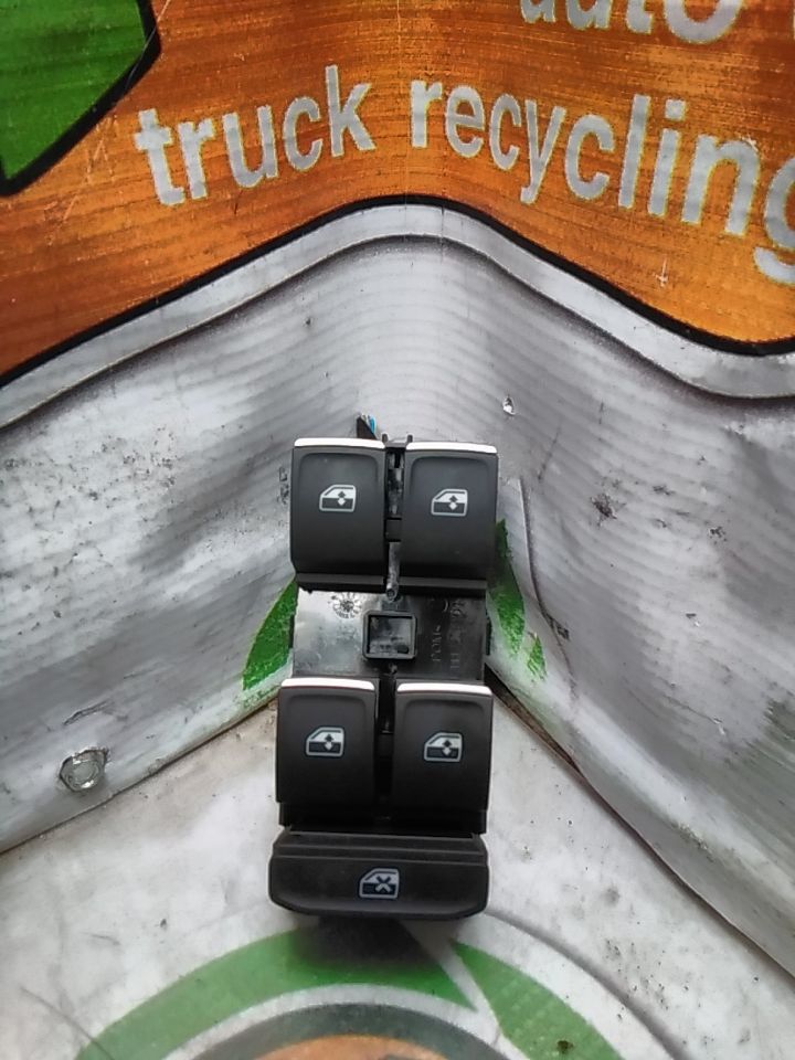 Used 2021 Volkswagen JETTA window - Stock #H05340