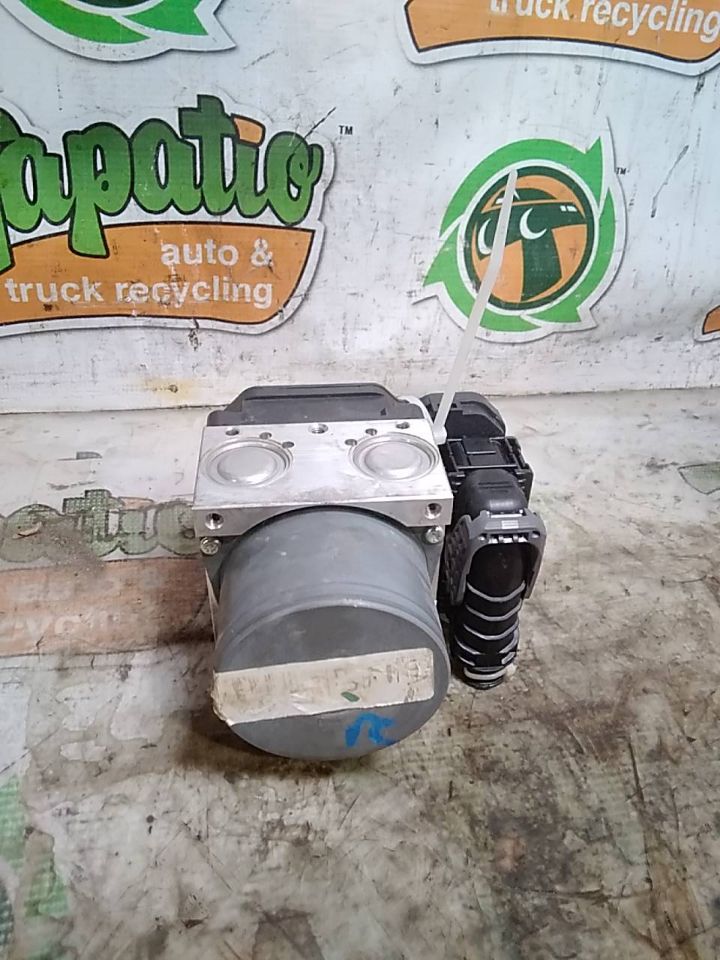 Used 2017 Nissan PATHFINDER adaptive cruise control - Stock #H05311