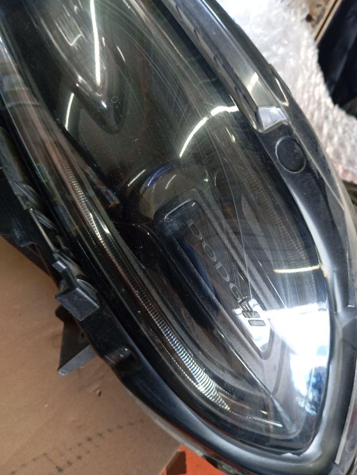 Part image 8