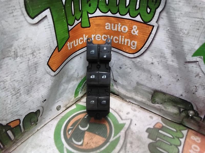 Used 2017 Toyota CAMRY Front Door Switch - Stock #H05706