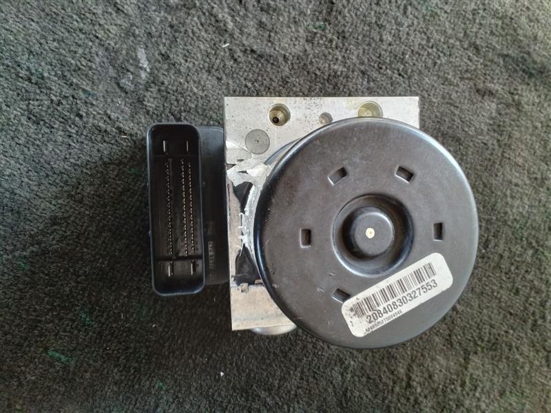 Used 2006 Chrysler MAGNUM module ID 5175609AD - Stock #A06205