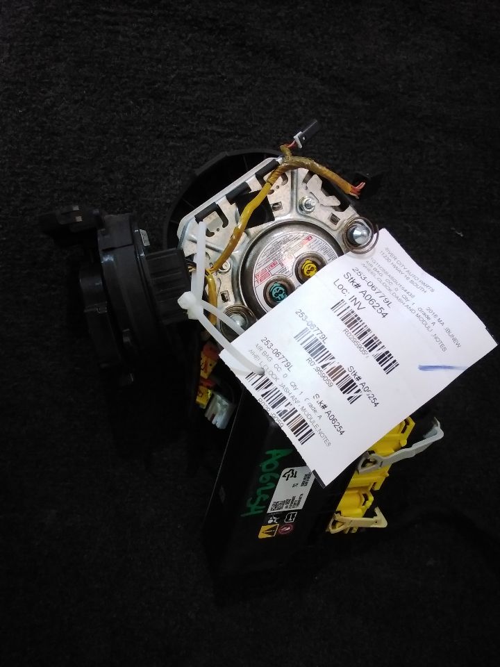 2016 MALIBU General Motors Air Bag