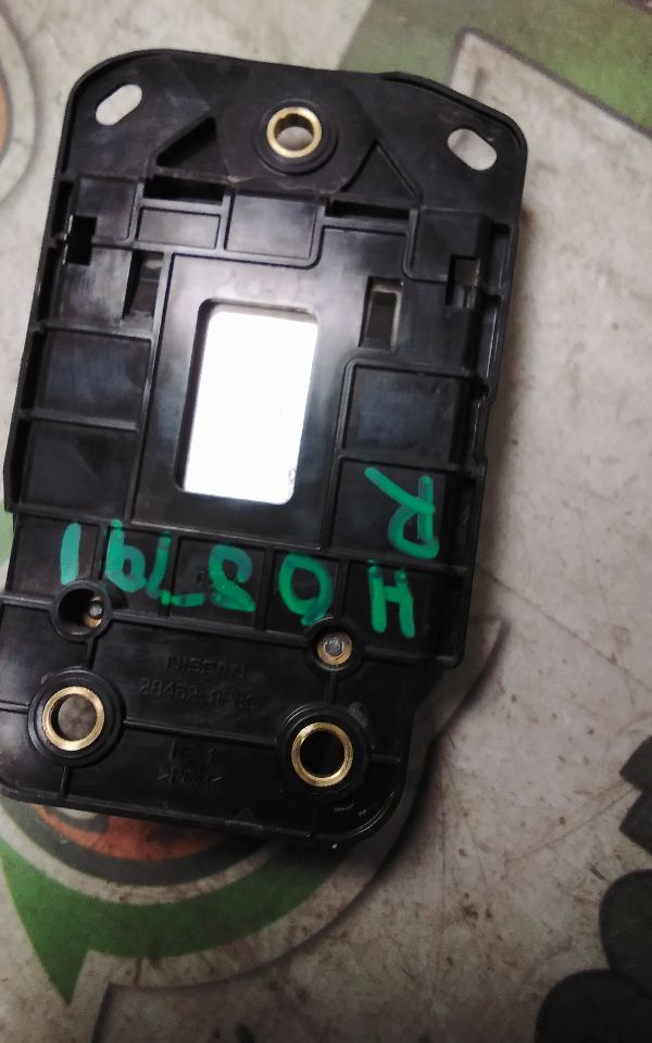 Part image 4