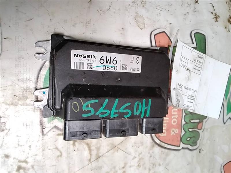Used 2021 Nissan VERSA (1.6L) - Stock #H05795