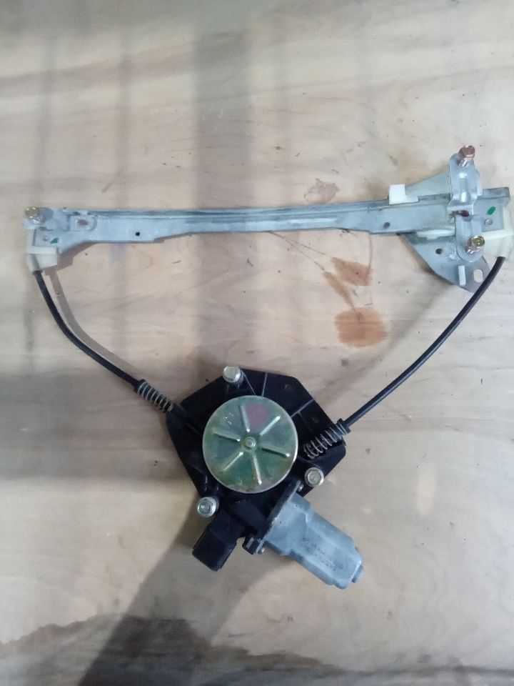 Part image 4