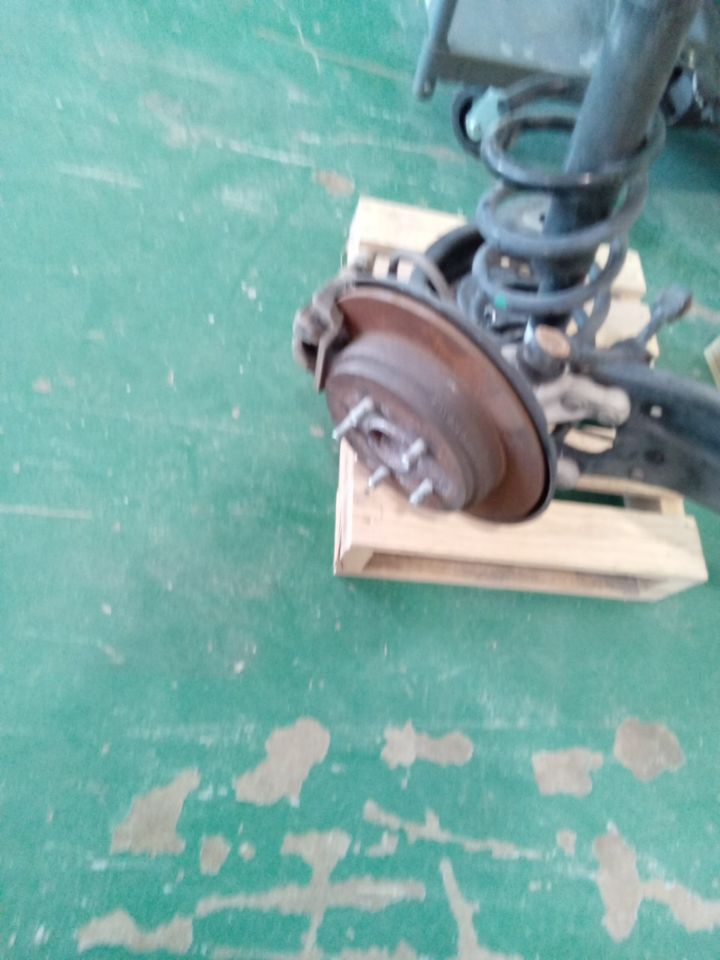 Part image 7