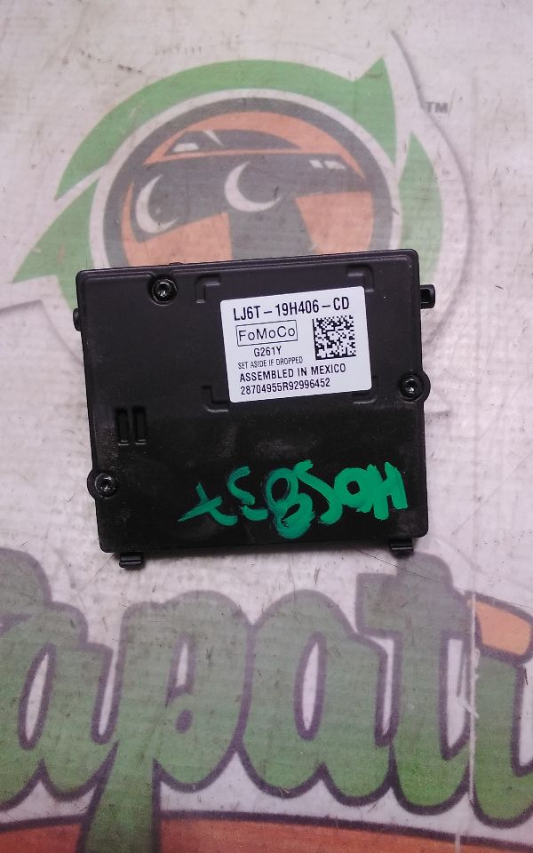 Part image 3