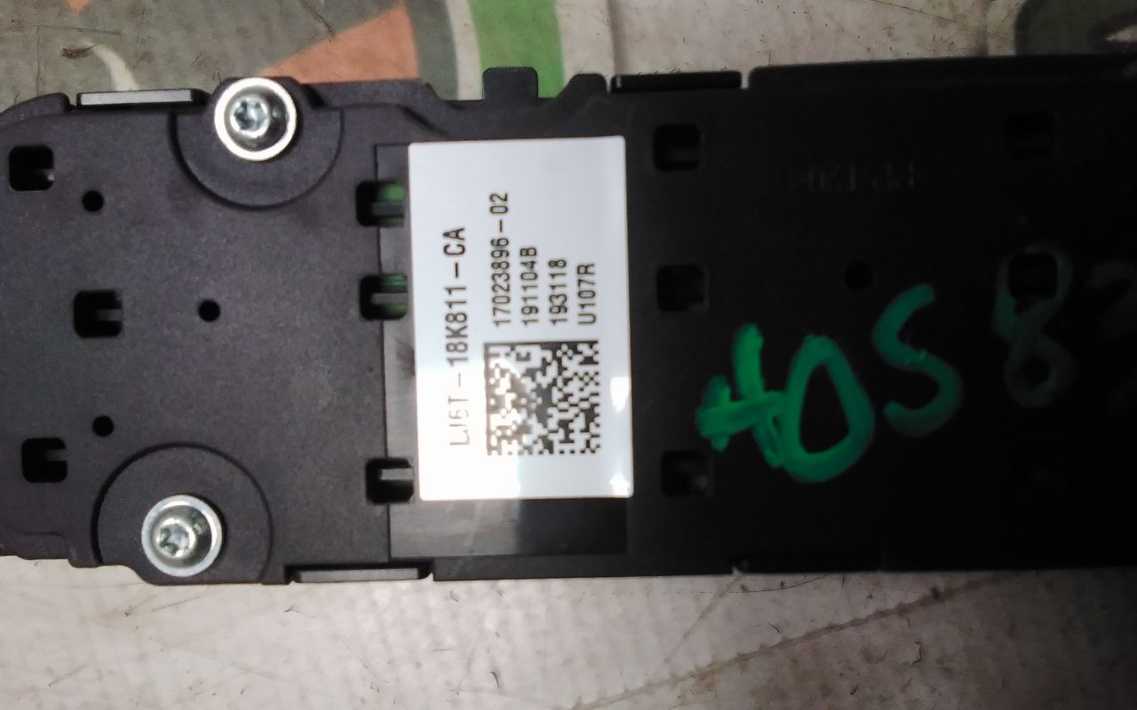 Used 2020 Ford ESCAPE ID LJ6T-18K811-CA - Stock #H05837