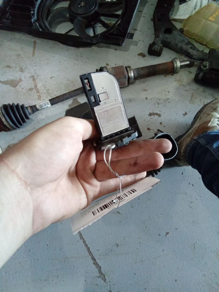 Part image 2