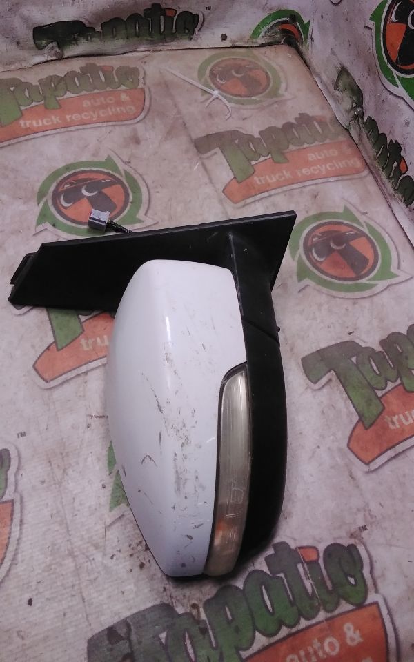 Used 2015 Ford C-MAX Side View Mirror - Stock #H05811