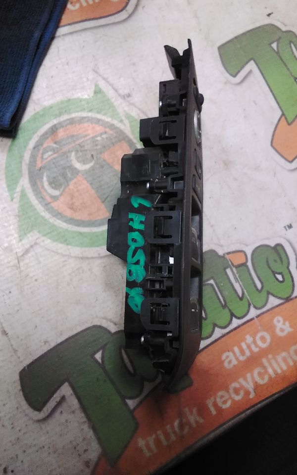 Used 2021 Honda ACCORD Front Door Switch - Stock #H05840