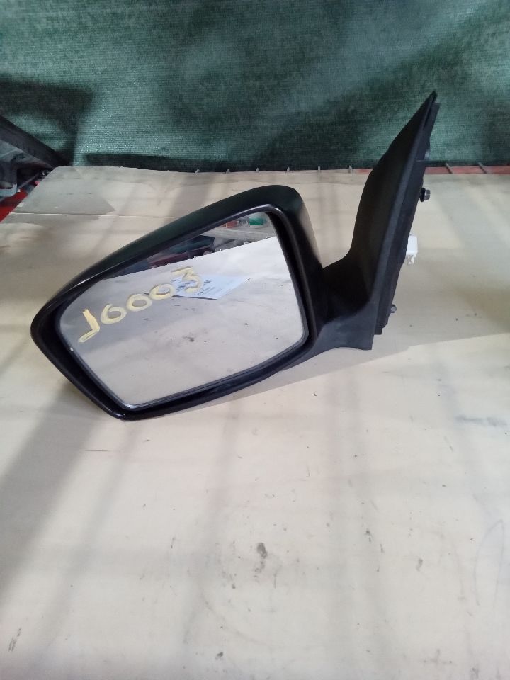 Used 2008 Honda ODYSSEY non-heated - Stock #J00003
