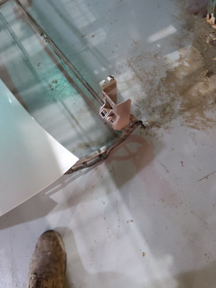 Part image 7