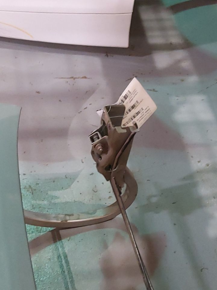 Part image 8