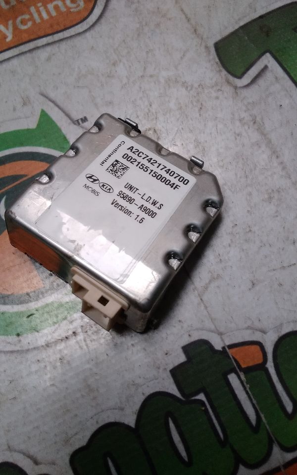 Used 2016 Kia SEDONA lane departure warning module (front center roof) - Stock #H06000