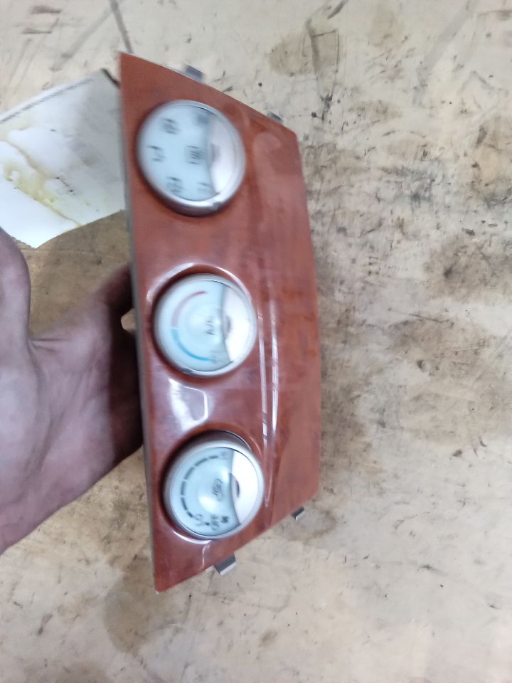 Used 2009 Toyota CAMRY manual (rotary control knobs) - Stock #J00032